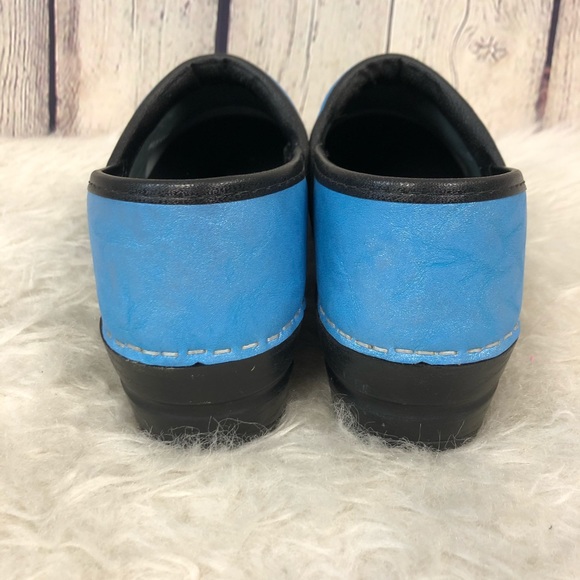 Sanita clogs nursing blue size 37. US 6.5 - Picture 3 of 8